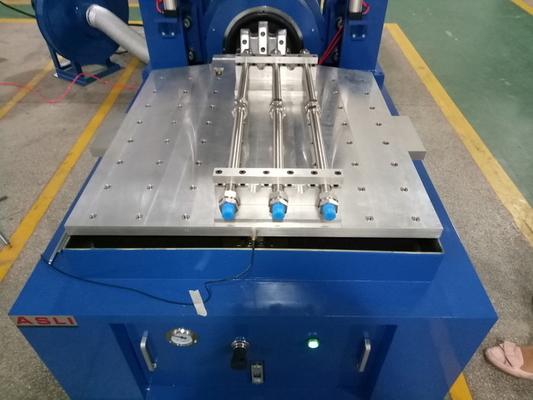 EN50604 IEC62133 UN38.3 آلة اختبار الاهتزاز عالية التردد لبطارية السيارات