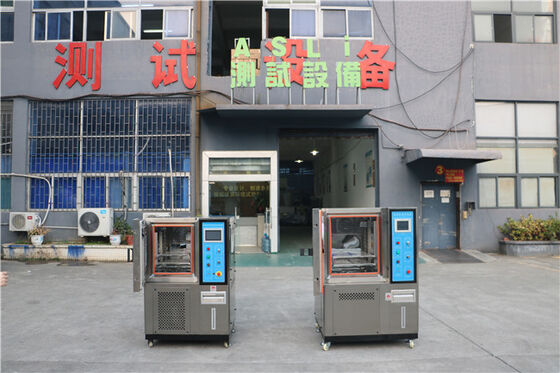غرفة اختبار التقدم في العمر للأوزون المطاط الأسلاك البلاستيكية اختبار مقاومة الأوزون آلة اختبار التقدم في العمر