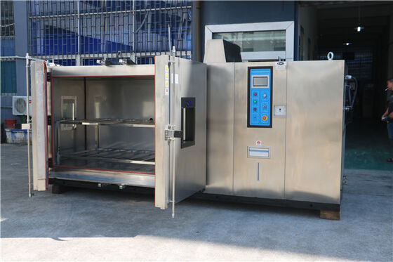 المشي في اختبار البيئة المشي في غرفة اختبار المناخ