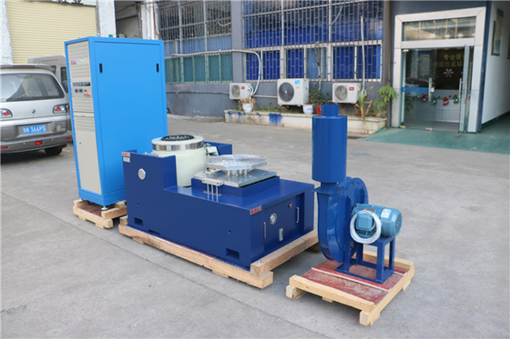 معدات اختبار شاكر الكهروديناميكي مع قوة مصنفة 600 كجم تلبي اختبار الاهتزاز IEC61373